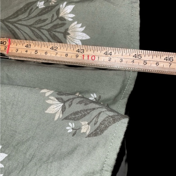 Old Navy Olive Floral Maxi Dress - Picture 5 of 5